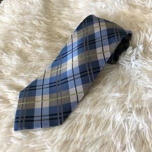 • The Big Knot Mens Necktie •